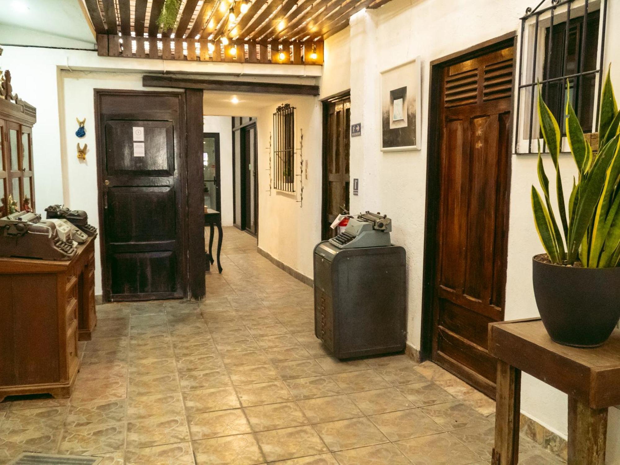 La Casa De Mamapan Hotel Colonial Ahuachapan ภายนอก รูปภาพ