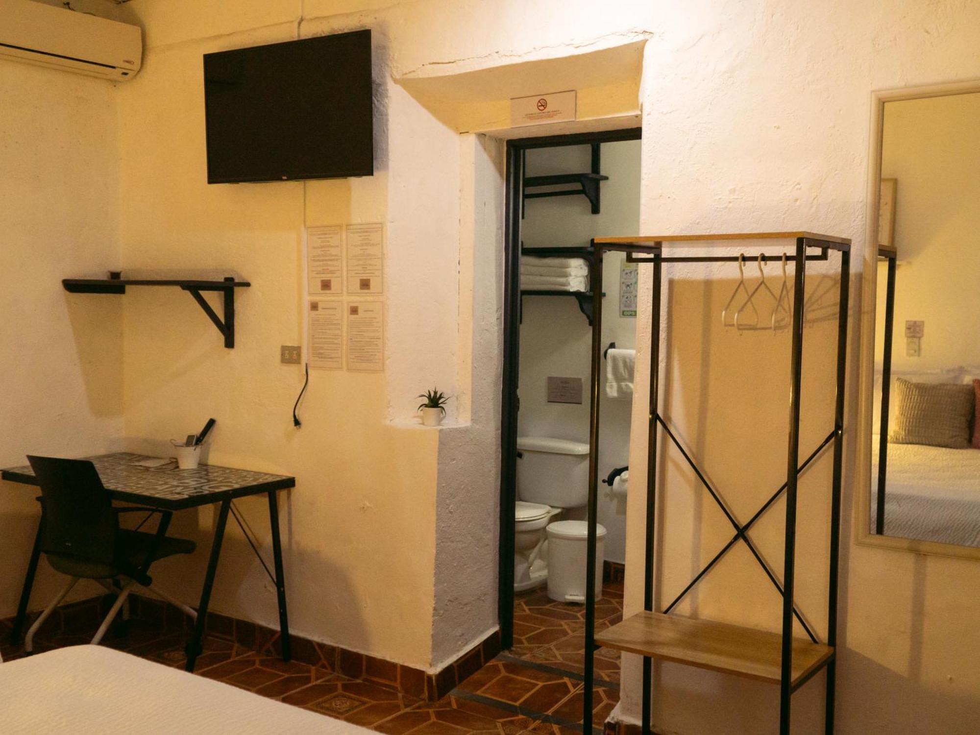 La Casa De Mamapan Hotel Colonial Ahuachapan ภายนอก รูปภาพ