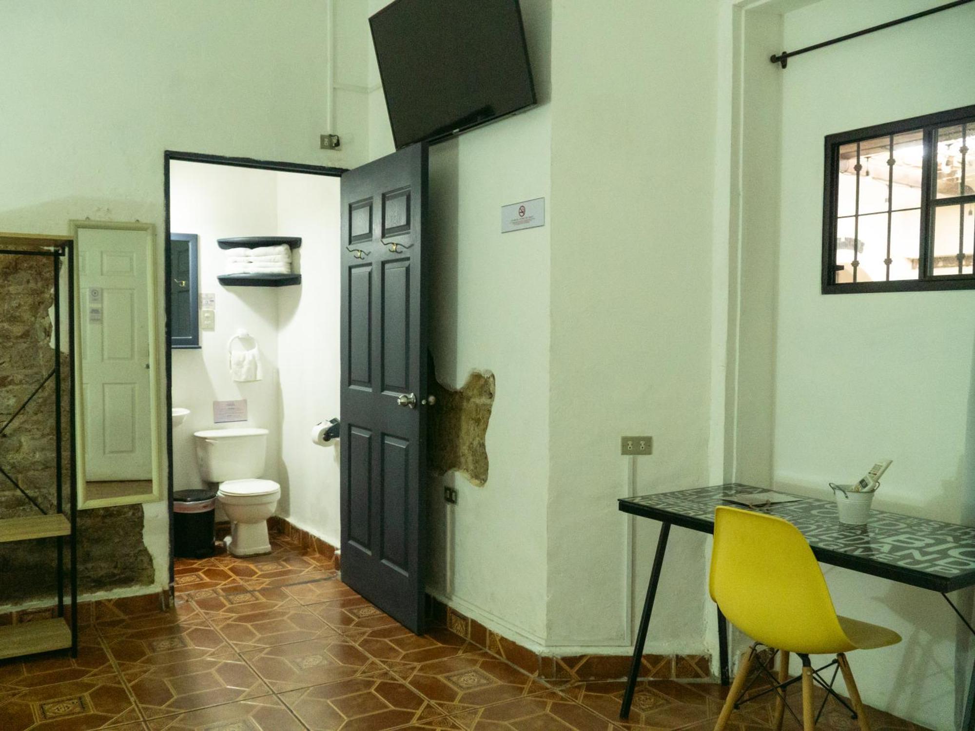 La Casa De Mamapan Hotel Colonial Ahuachapan ภายนอก รูปภาพ