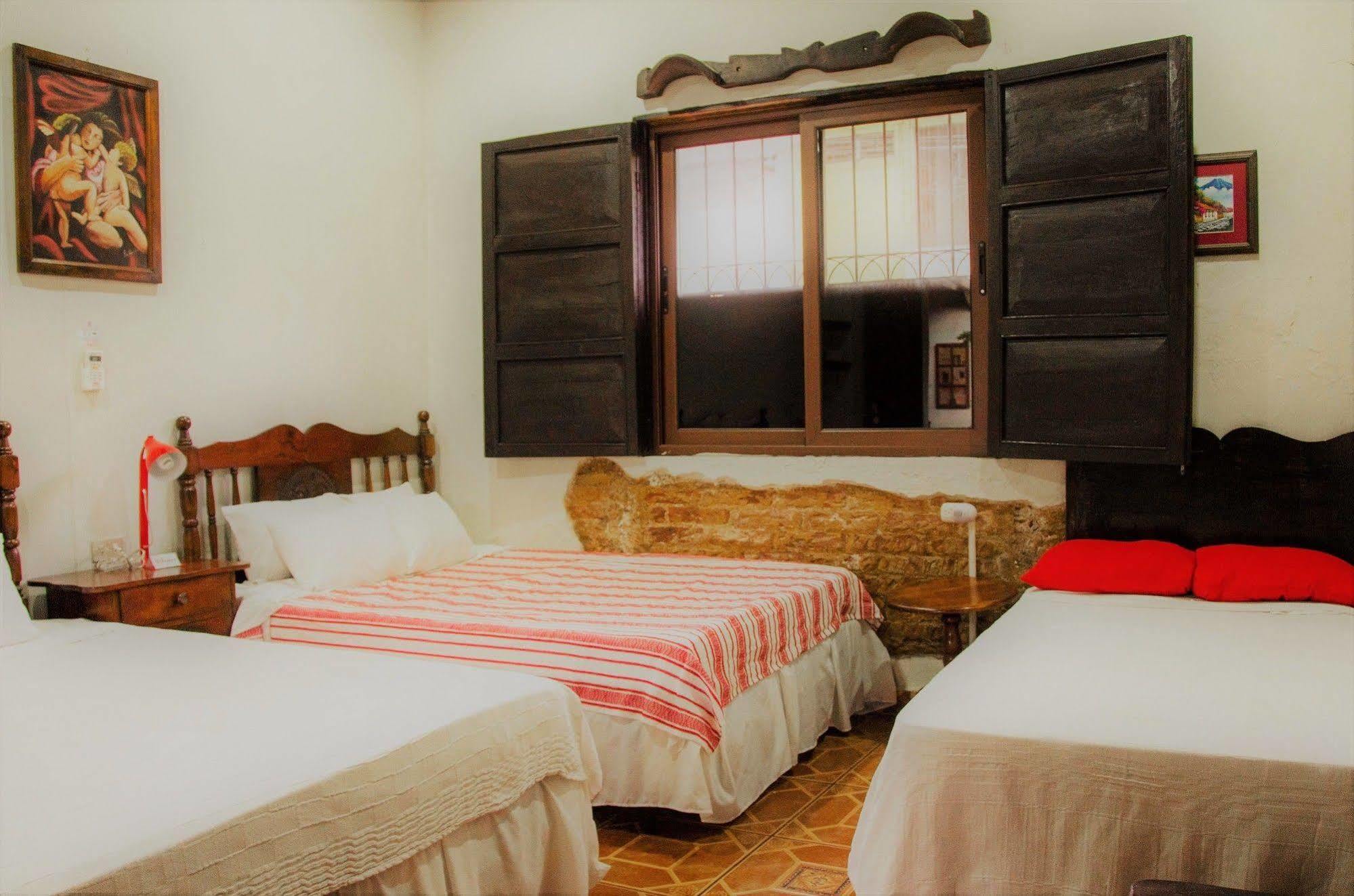 La Casa De Mamapan Hotel Colonial Ahuachapan ภายนอก รูปภาพ